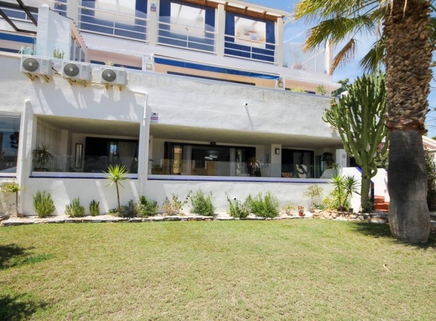 Wohnung - Wiederverkauf - Orihuela Costa - Orihuela Costa
