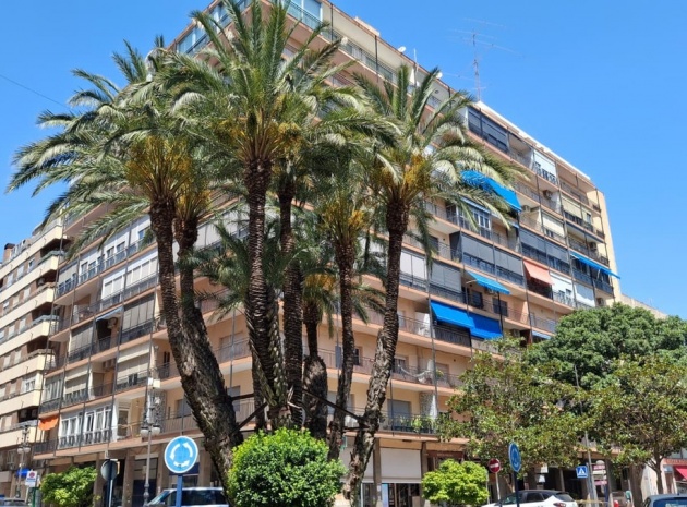 Wohnung - Wiederverkauf - Orihuela - Orihuela Centro