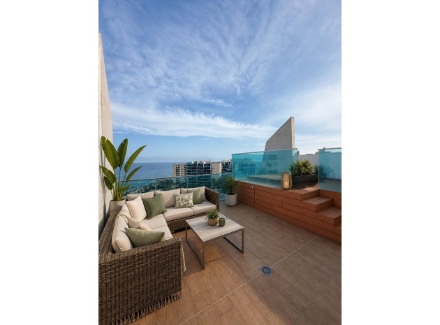 Wohnung - Wiederverkauf - Orihuela - Punta Prima