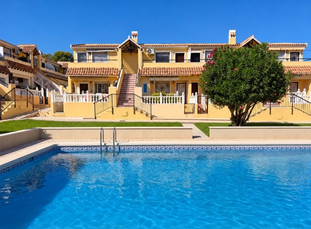 Wohnung - Wiederverkauf - Orihuela - Villamartin