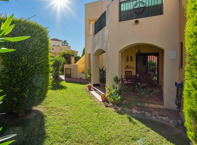 Wohnung - Wiederverkauf - Punta Prima - ESMA-54362