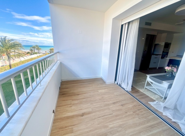 Wohnung - Wiederverkauf - Punta Prima - ESMA-78906
