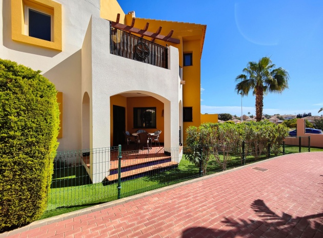 Wohnung - Wiederverkauf - Punta Prima - ESMA-82362