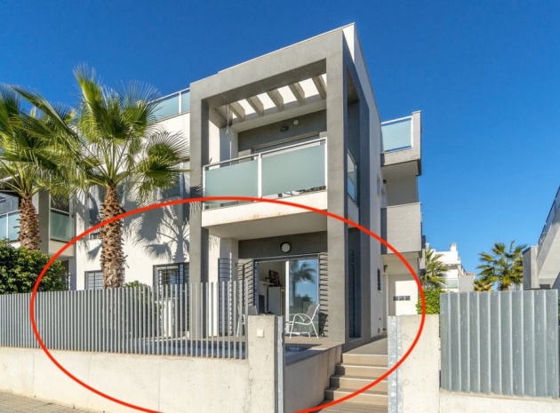 Wohnung - Wiederverkauf - Punta Prima - Punta Prima