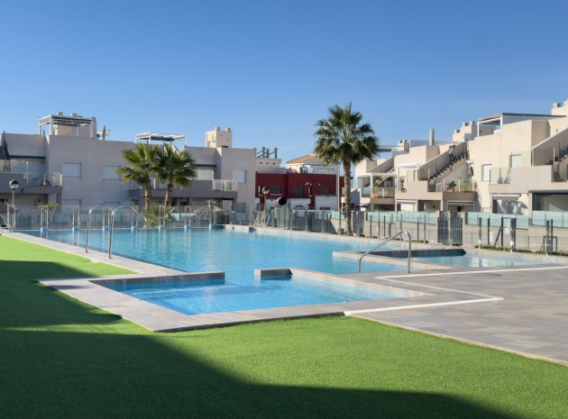 Wohnung - Wiederverkauf - Torrevieja - Aguas Nuevas