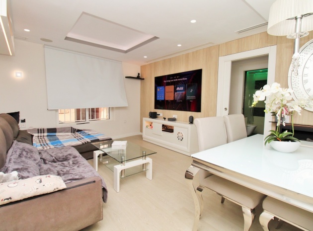 Wohnung - Wiederverkauf - Torrevieja - Beachside Torrevieja