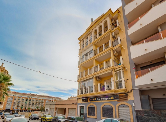 Wohnung - Wiederverkauf - Torrevieja - CSP-88660