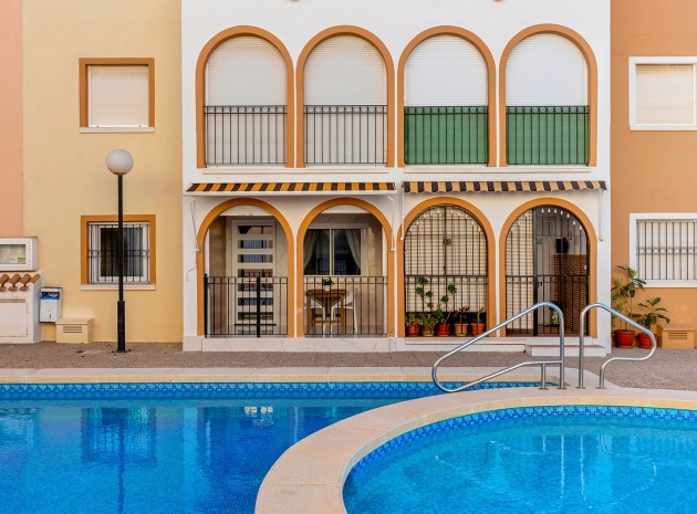 Wohnung - Wiederverkauf - Torrevieja - ESMA-50246