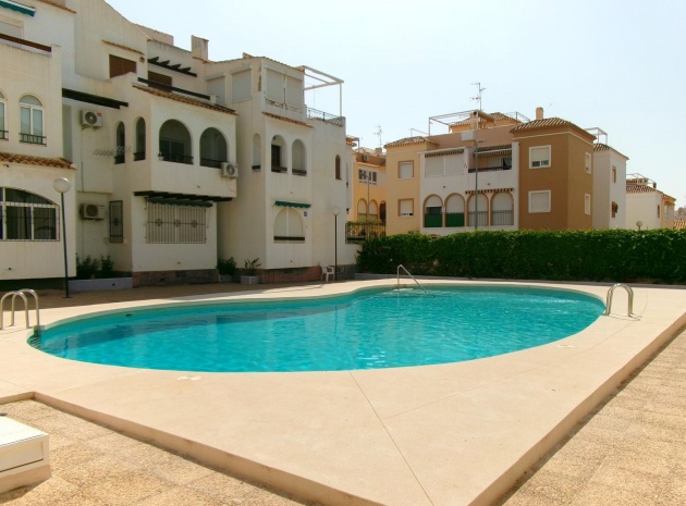 Wohnung - Wiederverkauf - Torrevieja - ESMA-51267