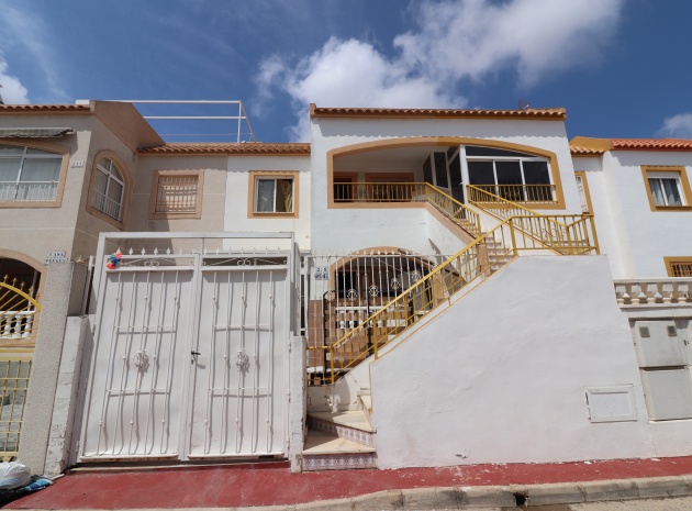 Wohnung - Wiederverkauf - Torrevieja - ESVIN-48274