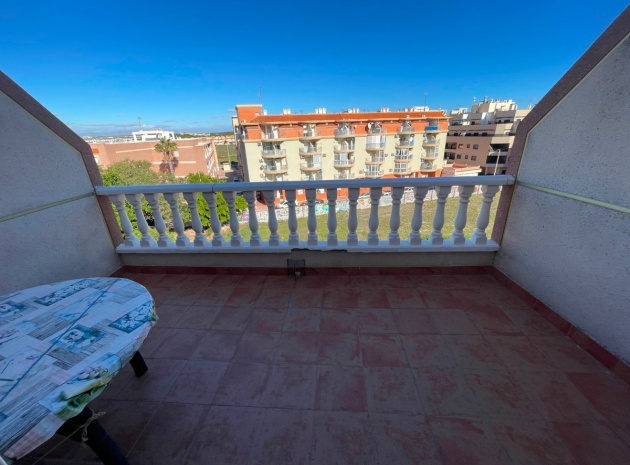 Wohnung - Wiederverkauf - Torrevieja - La Mata
