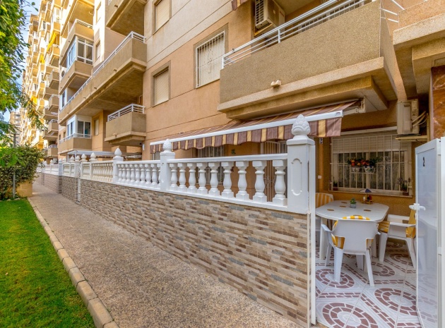 Wohnung - Wiederverkauf - Torrevieja - Nueva Torrevieja