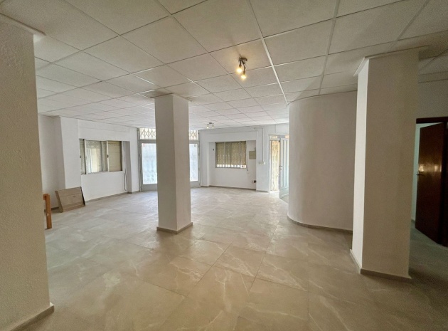 Wohnung - Wiederverkauf - Torrevieja - Torrevieja Centro