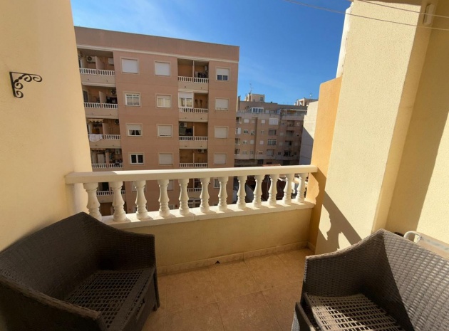 Wohnung - Wiederverkauf - Torrevieja - Torrevieja Centro
