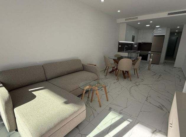 Wohnung - Wiederverkauf - Torrevieja - Torrevieja Centro