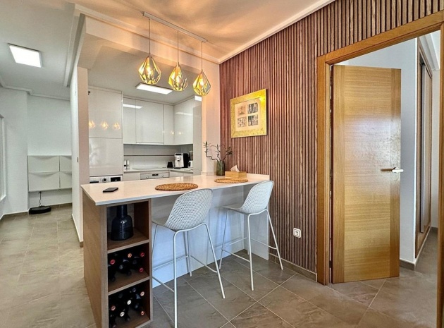 Wohnung - Wiederverkauf - Torrevieja - Torrevieja Centro