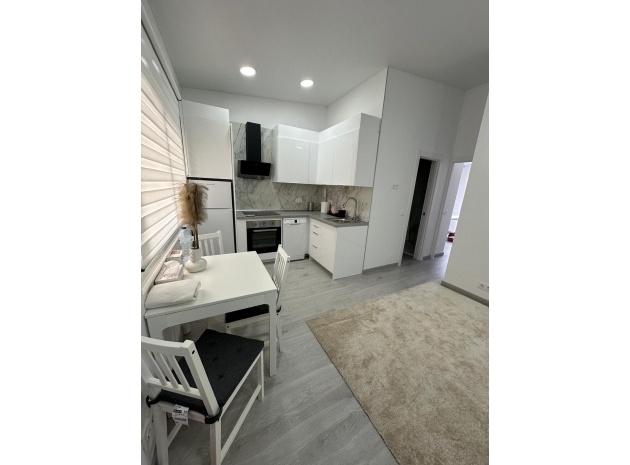 Wohnung - Wiederverkauf - Torrevieja - Torrevieja Centro