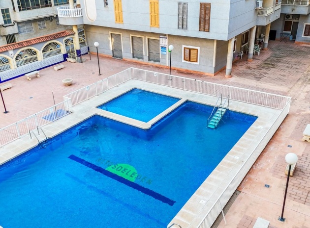 Wohnung - Wiederverkauf - Torrevieja - Torrevieja Centro