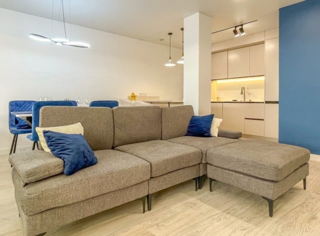 Wohnung - Wiederverkauf - Torrevieja - Torrevieja Centro