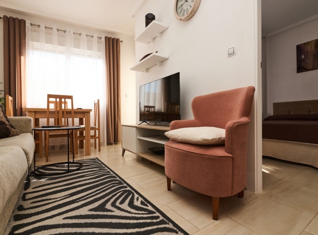 Wohnung - Wiederverkauf - Torrevieja - Torrevieja Centro
