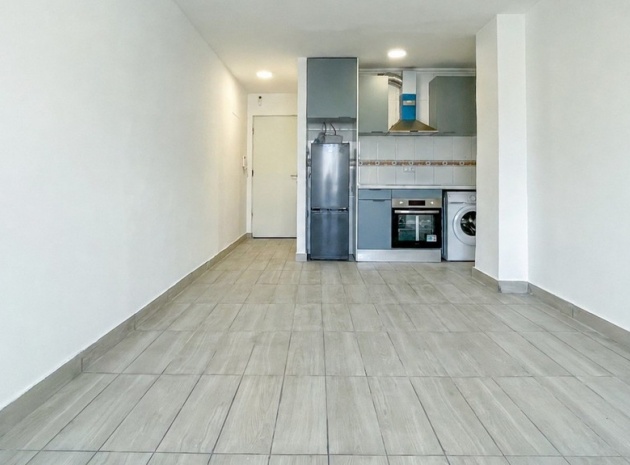Wohnung - Wiederverkauf - Torrevieja - Torrevieja Centro