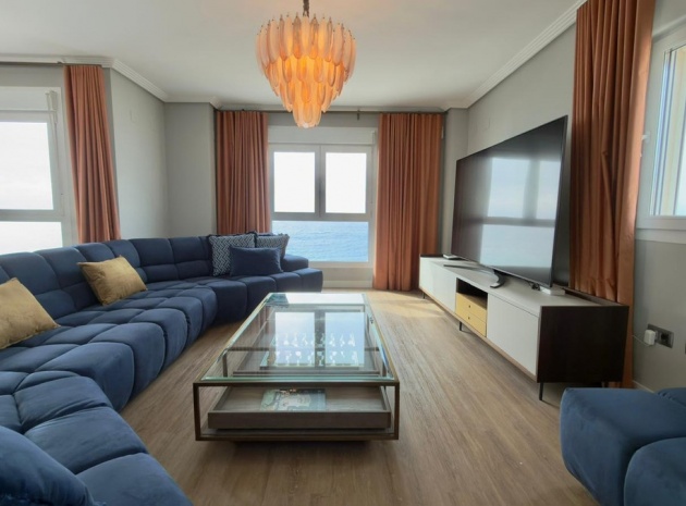 Wohnung - Wiederverkauf - Villajoyosa - Villajoyosa Centro