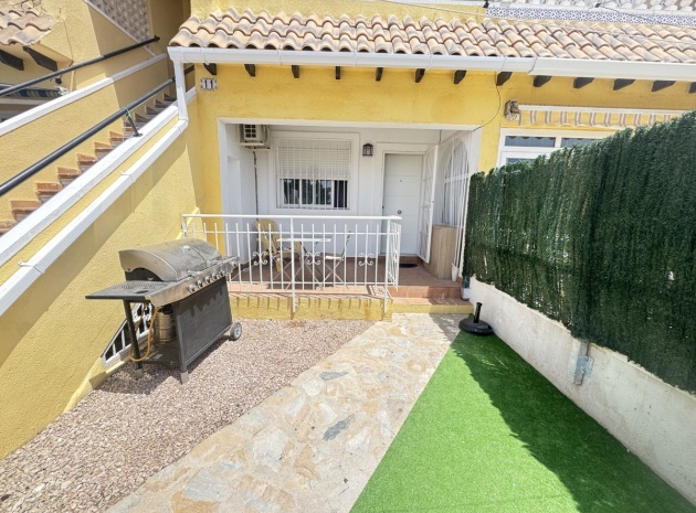 Wohnung - Wiederverkauf - Villamartin - lomas del golf