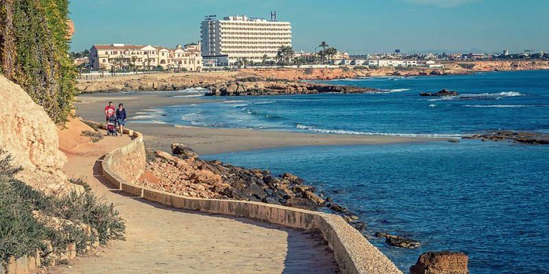 ​Considering Buying A Property In Costa Blanca South, Spain?