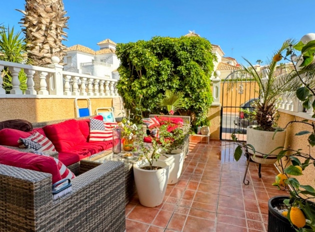 Resale - Townhouse - Villamartin - costa dorada