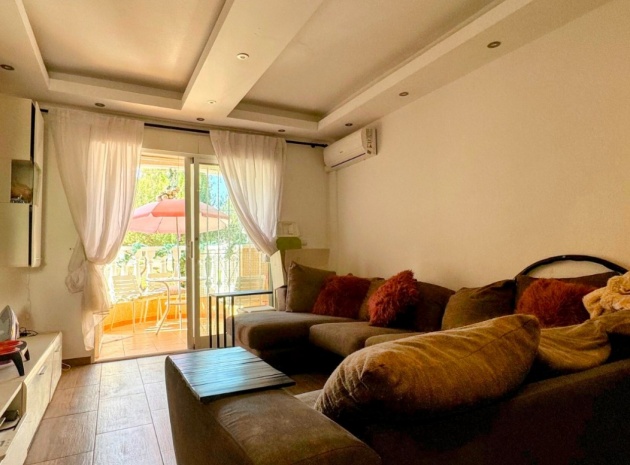 Resale - Townhouse - Villamartin - costa dorada