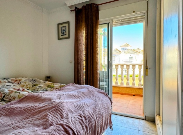 Resale - Townhouse - Villamartin - costa dorada