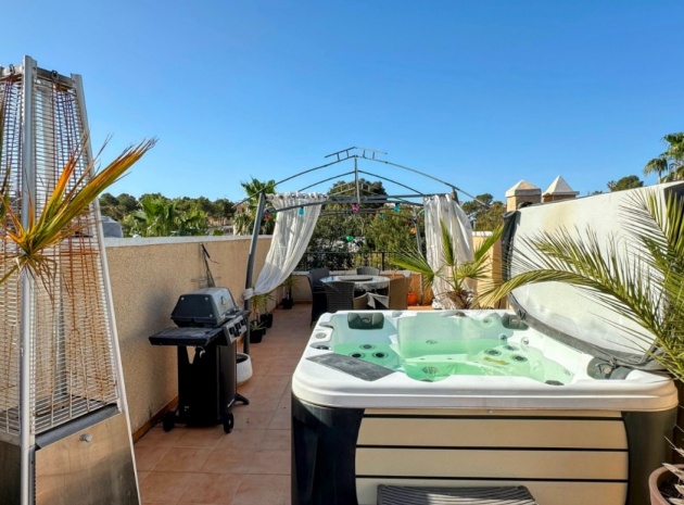 Resale - Townhouse - Villamartin - costa dorada