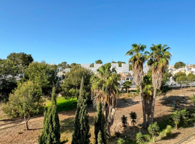 Resale - Townhouse - Villamartin - costa dorada