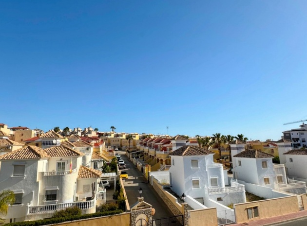 Resale - Townhouse - Villamartin - costa dorada