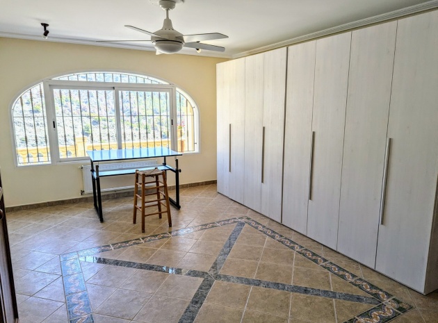 Resale - Villa - Calpe - Maryvilla