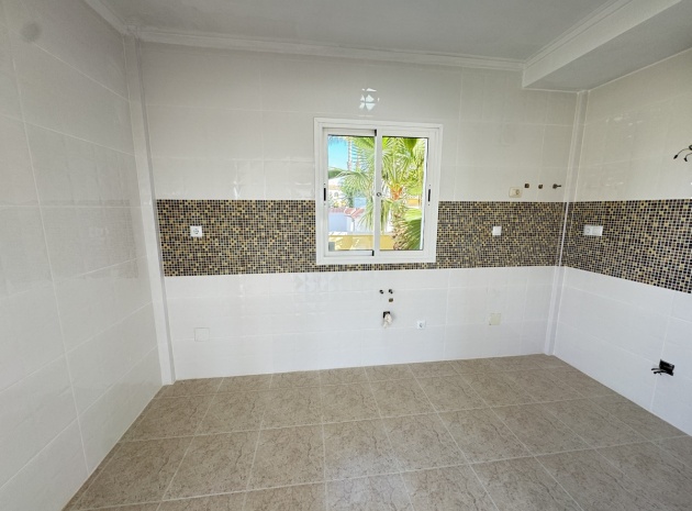 Wiederverkauf - Villa - Villamartin - El Galan