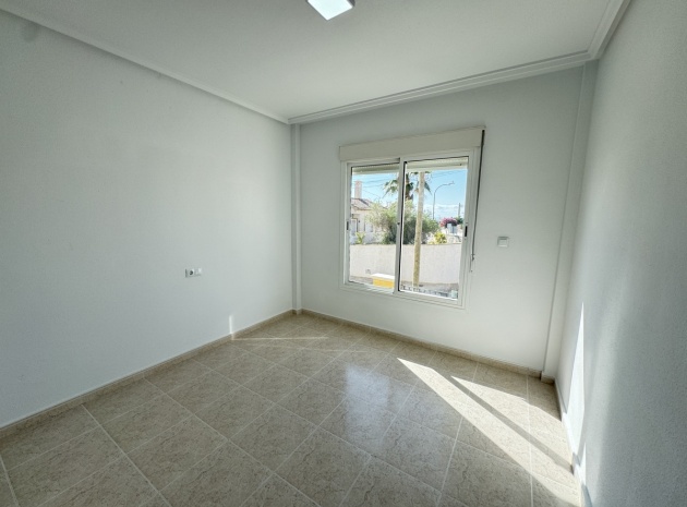 Wiederverkauf - Villa - Villamartin - El Galan