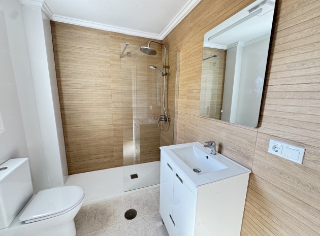 Wiederverkauf - Villa - Villamartin - El Galan