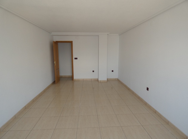 Resale - Apartment - Algorfa