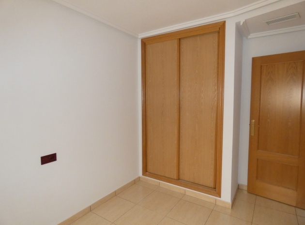 Resale - Apartment - Algorfa