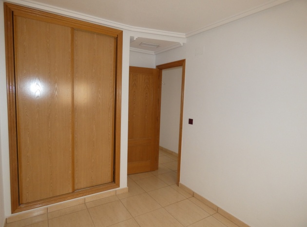 Resale - Apartment - Algorfa