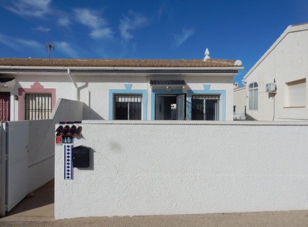 Resale - Townhouse - Ciudad Quesada - Pueblo Bravo