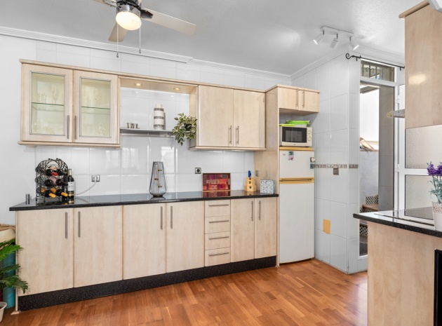 Resale - Apartment - Cabo Roig - la regia