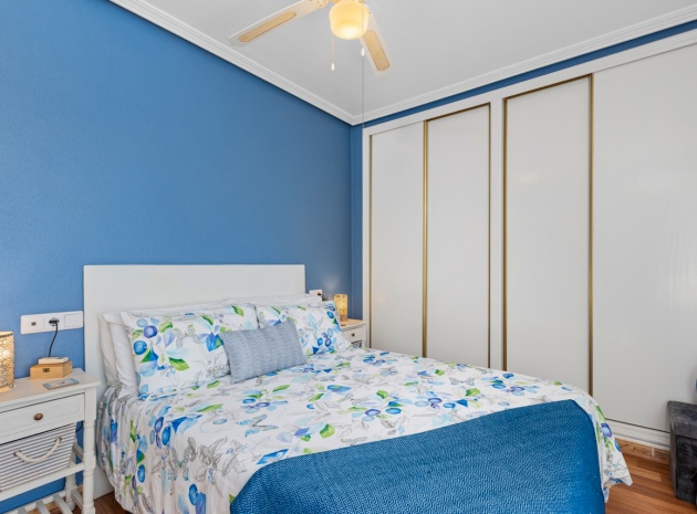 Resale - Apartment - Cabo Roig - la regia