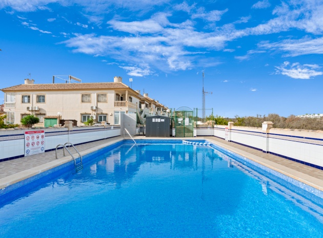 Resale - Apartment - Cabo Roig - la regia