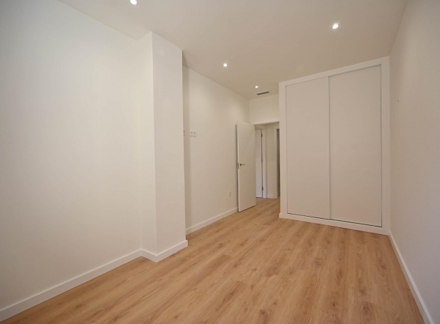 Nieuw gebouw - Appartement - Torrevieja - Centro