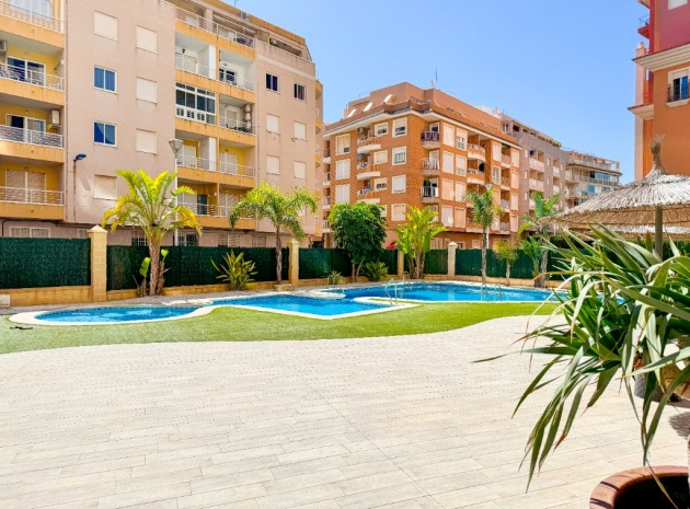 Resale - Apartment - Torrevieja