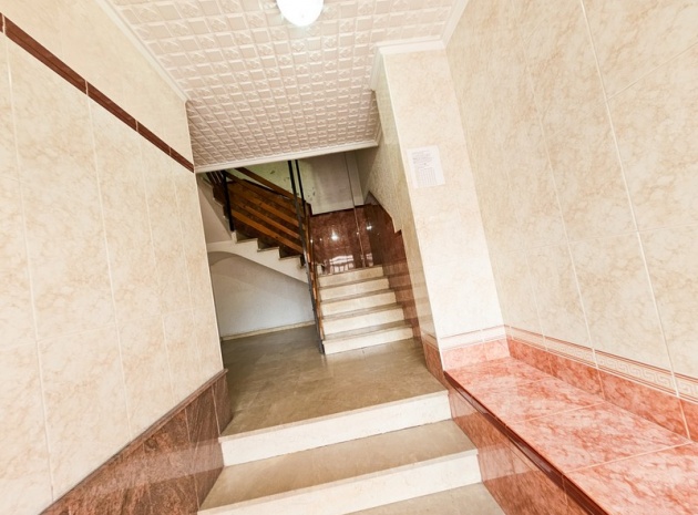 Resale - Apartment - Benijofar