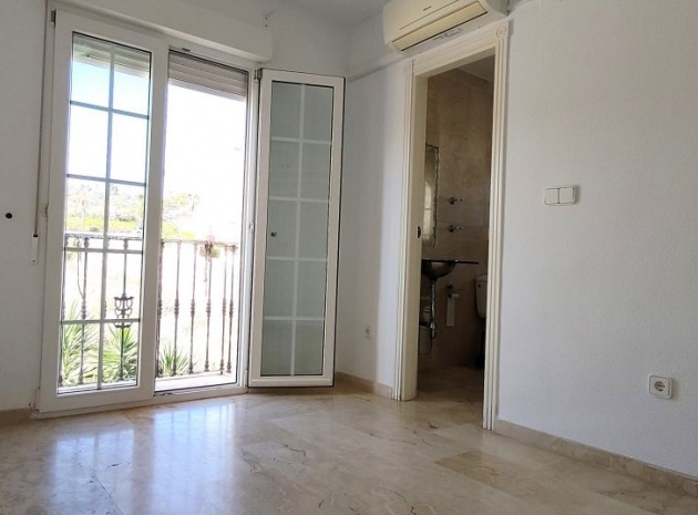 Resale - Apartment - Las Ramblas