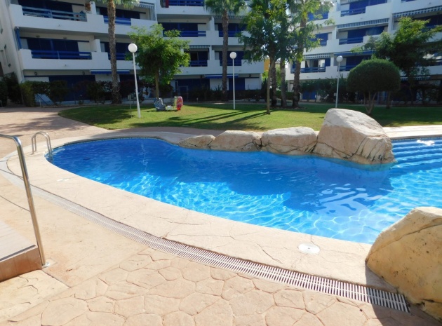 Resale - Apartment - Playa Flamenca - la calma